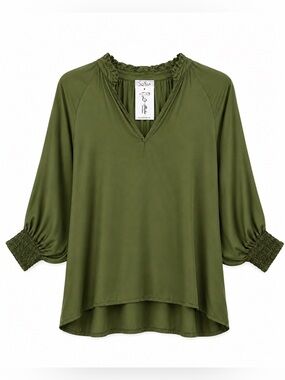 Sofia | NWT Andrea Green Olive Made in Italy Italian Satin High Low V Neck Top M